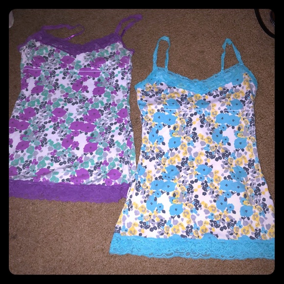Kirra Tops - Pacsun  Kirra bundle of 2 lace camisoles
